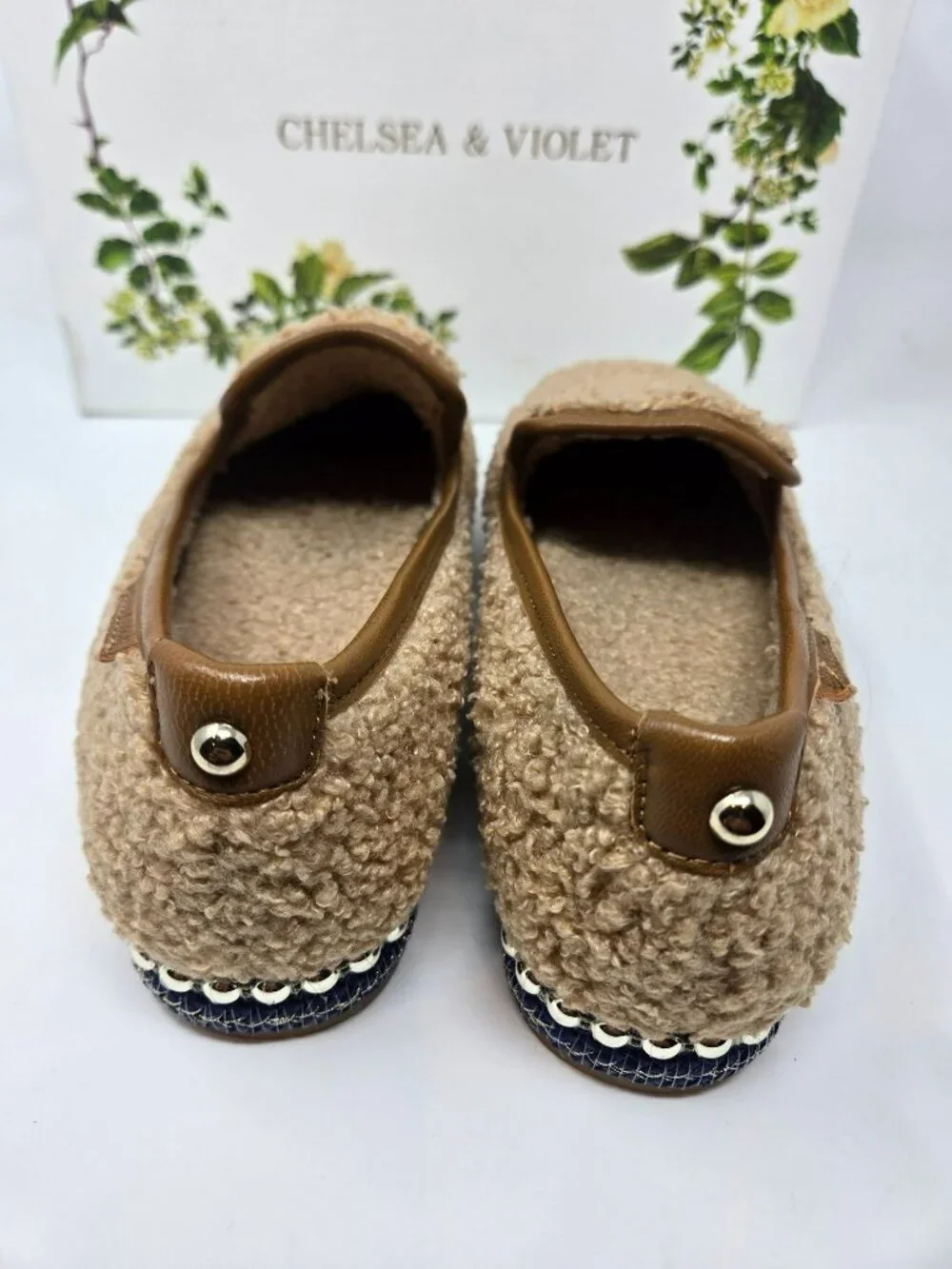 Chelsea & Violet Sherpa Slip-On Espadrille Latte Flats Size 6 NWB